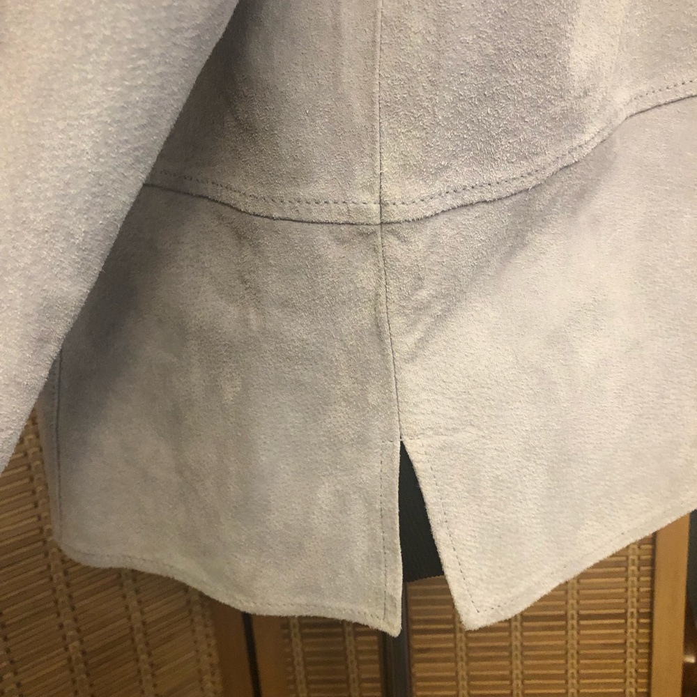 Ladies' light blue suede jacket size M by TravelSmith - Picture 14 of 15